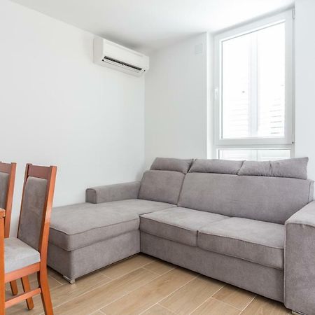 Marta Appartement Dubrovnik Buitenkant foto